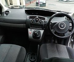 Renault 08 for sale 7 seater