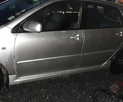Toyota corolla 06 1.4