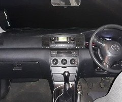 Toyota corolla 06 1.4 - Image 5/8