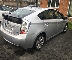 Toyota prius 2010