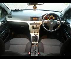 Opel Astra - Image 8/10