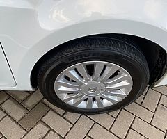 LPD CAR SALES AND COMMERCIAL VEHICLES - Image 9/10