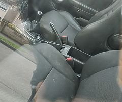 Toyota Avensis 1.8 petrol - Image 7/7