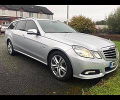 2010 Mercedes-Benz E-Class - Image 9/10