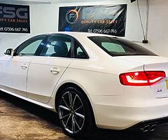 AUDI A4 S LINE IBIS WHITE