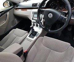 Volwagen passat 2007 - Image 7/7