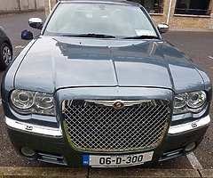 Chrysler 300C Hemi 5.7 V8 - Image 8/10