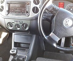 08 VW Tiguan - Image 8/9