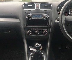 2010 Volkswagen Golf - Image 4/7