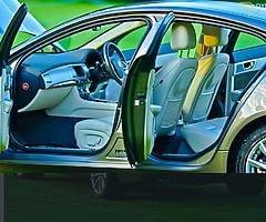 Extremely rare Jaguar XF-S 3.0d twin turbo - Image 4/10