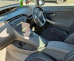 Toyota prius 2011, 1.8 automatic, silver, - Image 4/7