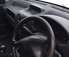 Peugeot partner 1.9D - Image 3/7