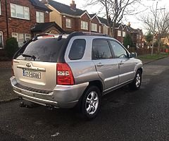 Kia Sportage Automatic. 2.0 Diesel. GSE. Leather interior. Heated seats. Nct 22/05/20. Tax end Jan. - Image 5/9