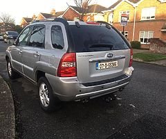 Kia Sportage Automatic. 2.0 Diesel. GSE. Leather interior. Heated seats. Nct 22/05/20. Tax end Jan. - Image 6/9