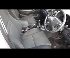 2005 Toyota Avensis 1.6 - Image 7/8