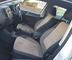 2013 Volkswagen Tiguan Sport - Image 8/9