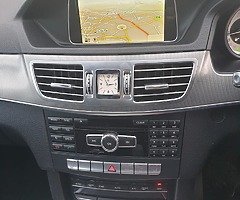 Vand/Schimb Mercedes E220 CDI in stare excepțională