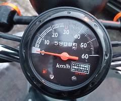 Honda Today 50cc Scooter/Moped Mint condition! Extras - Image 7/9