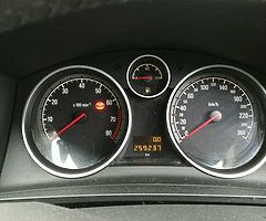 Opel Zafira 2006 - Image 5/6