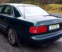 Audi S8 - Image 5/10