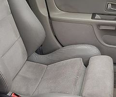 Audi S8 - Image 9/10