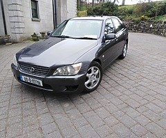 Lexus IS200 - Image 5/6