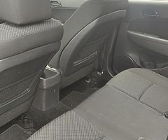 Hyundai i30 - Image 4/9