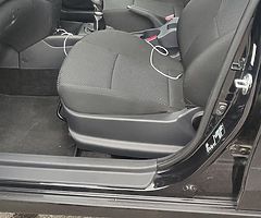 Hyundai i30 - Image 7/9