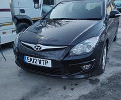 Hyundai i30 - Image 9/9