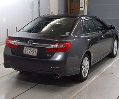 2014 Toyota Camry Hybrid Automatic - Image 3/10