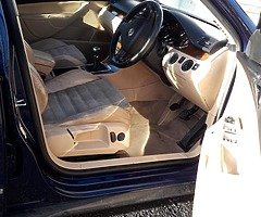 06 Passat 1.6 petrol - Image 3/8