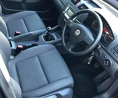 Volkswagen Golf - Image 5/10