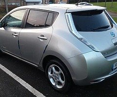Nissan leaf electric