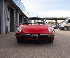 Classic Alfa Romeo Spider - Image 3/10