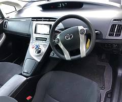 Toyota Prius - Image 5/10