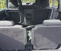 Stunning 2010 Vauxhall zafira - Image 9/10