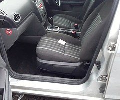 08 ford focus automatic 1.6l nct 4/20 158k milege only €2450 - Image 4/4