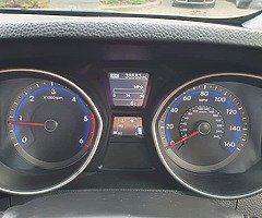 16 HYUNDAI I30 1.6 DIESEL SE B/D 110PS 5DR - Image 6/9