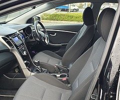 16 HYUNDAI I30 1.6 DIESEL SE B/D 110PS 5DR - Image 9/9