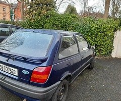 Ford fiesta - Image 4/10