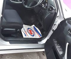 Lexus 2.2 diesel manual 6 speed - Image 5/10