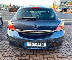 Opel Astra 2009 1.4