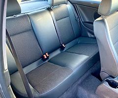 Opel Astra 2009 1.4 - Image 8/10