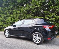 Renault Megane Expression 1.2 TCE 2017 - Image 5/10