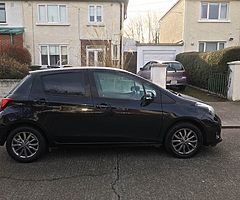 2016 TOYOTA YARIS Hatchback - Image 4/9