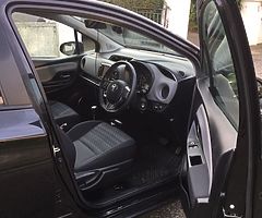 2016 TOYOTA YARIS Hatchback - Image 6/9