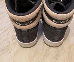 Brand New Adidas TOP TEN HI men’s shoes size 11_UK 46_EUR