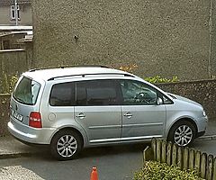 Volkswagen Touran 1.9 TDI - Image 3/10