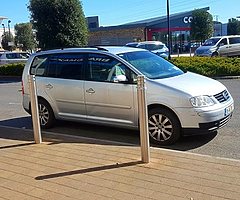 Volkswagen Touran 1.9 TDI - Image 4/10
