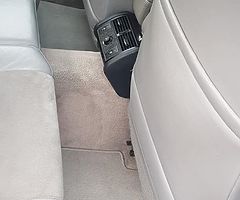 Audi S8 - Image 9/10